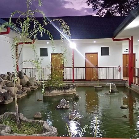 Lkh Motel Kota Kinabalu Exterior photo